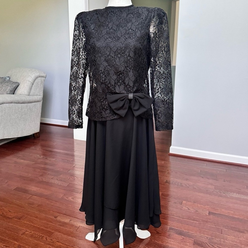 Vintage Y2K 60s 70s 80s 90s In The Mood Black Lace Long Sleeve Asymmetric Dress